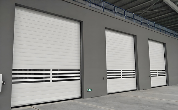 阿勒泰快速卷帘门