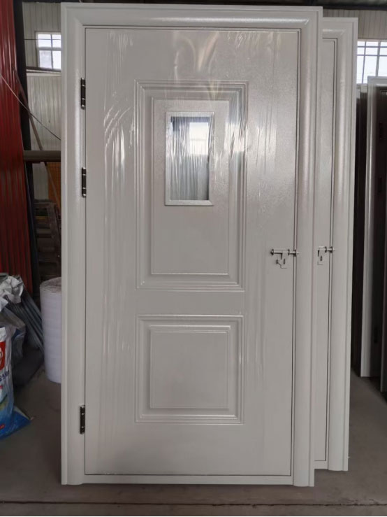 阿勒泰学校教室门 阿勒泰学校教室门