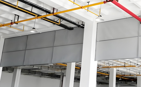 商场防烟分区常闭节点：阿勒泰挡烟垂壁高度与控制器接线图解