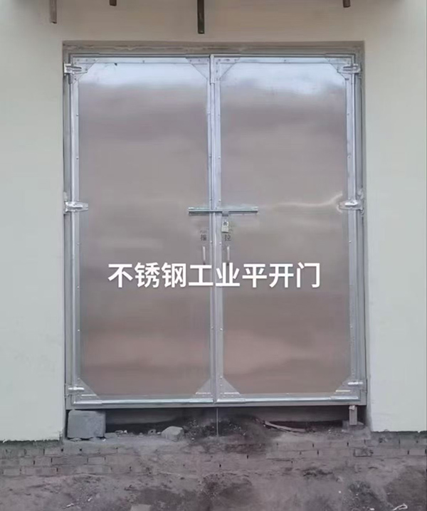 不锈钢阿勒泰工业平开门在现代工业场景中的应用实践